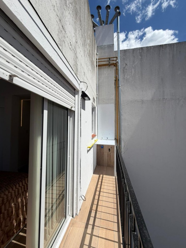 1 Amb a la calle c/ Balcon Terraza - Zona Plaza Colon 