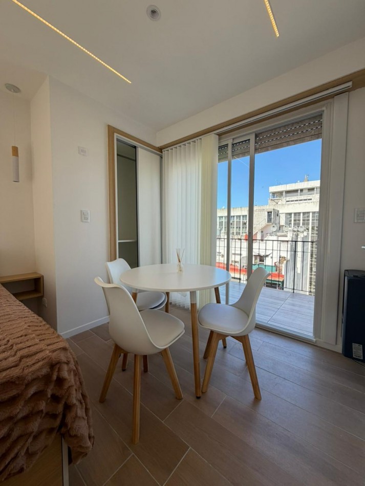 1 Amb a la calle c/ Balcon Terraza - Zona Plaza Colon 